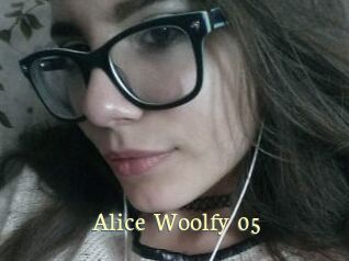 Alice_Woolfy_05