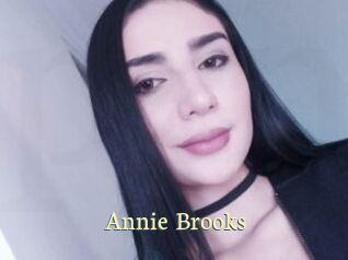 Annie_Brooks