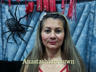 Anastashiabrauwn