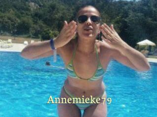 Annemieke79
