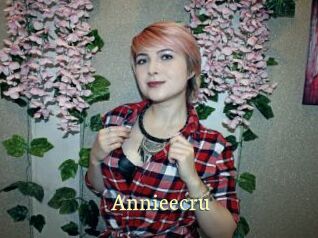 Annieecru