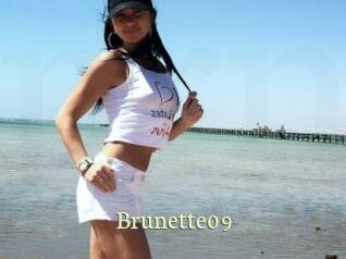 Brunette09