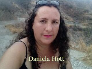 Daniela_Hott