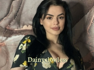 Dainyclowless