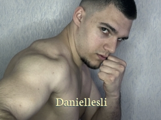 daniellesli Porn str8