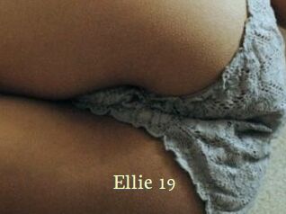 Ellie_19