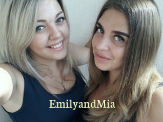 EmilyandMia Porn str8