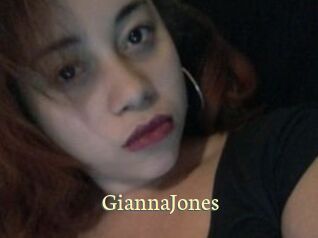 Gianna_Jones