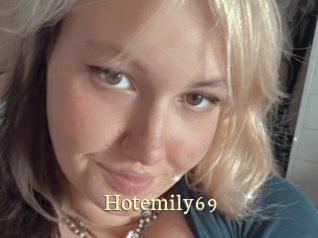Hotemily69