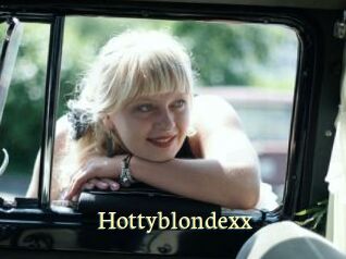 Hottyblondexx