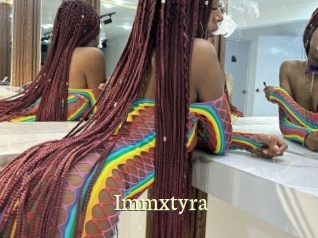 immxtyra Porn str8