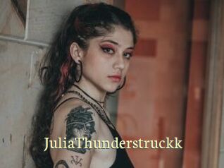 JuliaThunderstruckk