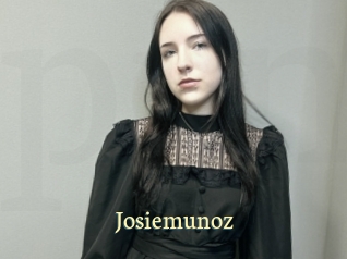 josiemunoz Porn str8