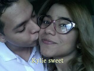 Kylie_sweet