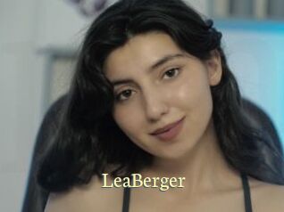 LeaBerger Porn str8