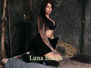 Luna_Brown
