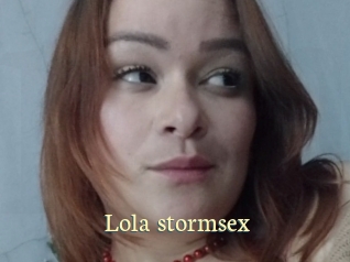 Lola_stormsex