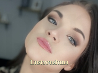 Lustrousluna