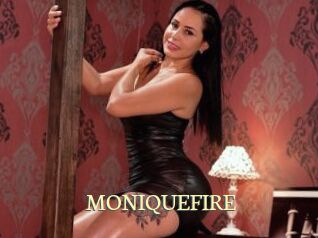 MONIQUEFIRE Porn str8