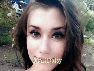 MariDaisy Porn str8