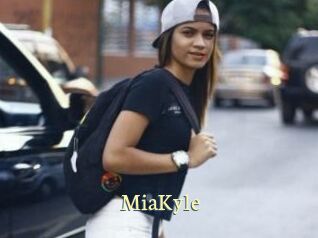 MiaKyle Porn str8