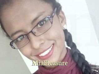 Mia_Pleasure
