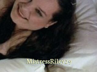 MistressRiley29