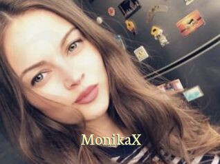 MonikaX