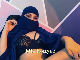 Mia_hotty62