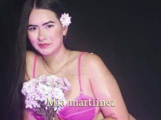 Mia_martiinez