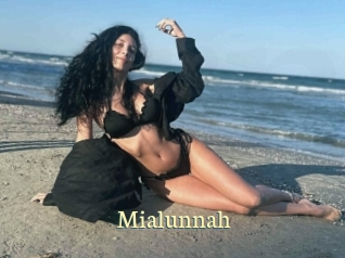 mialunnah Porn str8