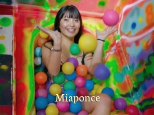 miaponce Porn str8