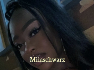 Miiaschwarz