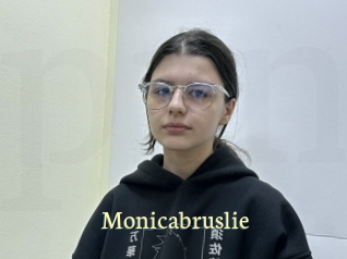 Monicabruslie