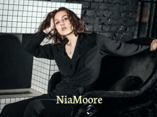 NiaMoore