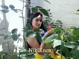 NikiKnox