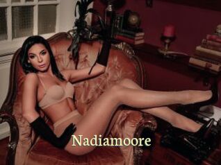 nadiamoore Porn str8