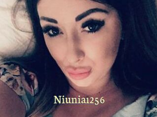 Niunia1256