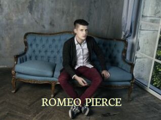 ROMEO_PIERCE Porn str8