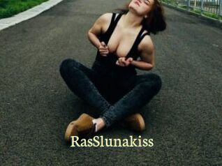 rasSlunakiss Porn str8