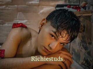 Richiestuds