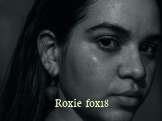 Roxie_fox18