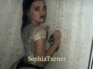 Sophia_Turner