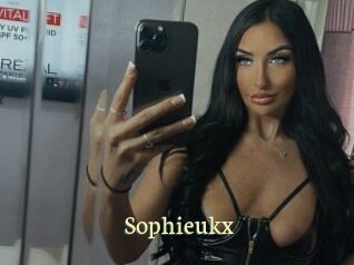 sophieukx Porn str8