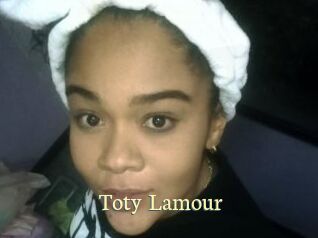 Toty_Lamour
