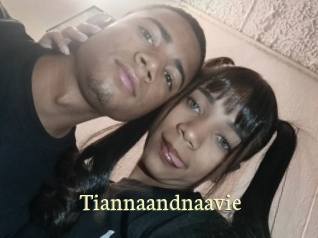 Tiannaandnaavie