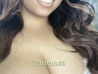Titttonic88