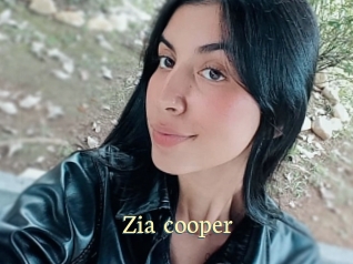 Zia_cooper